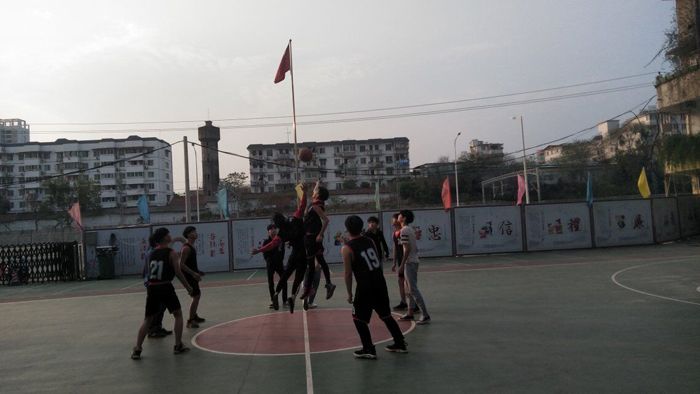 篮球1.jpg