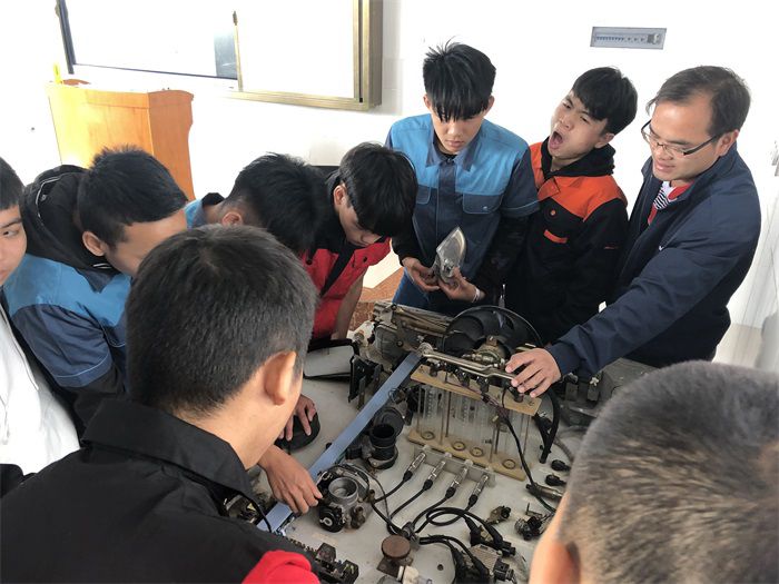 《电控发动机基础》——李业旺老师公开课