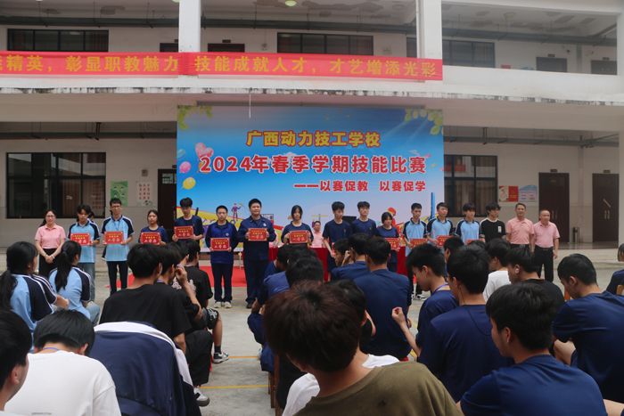 12缩小.jpg