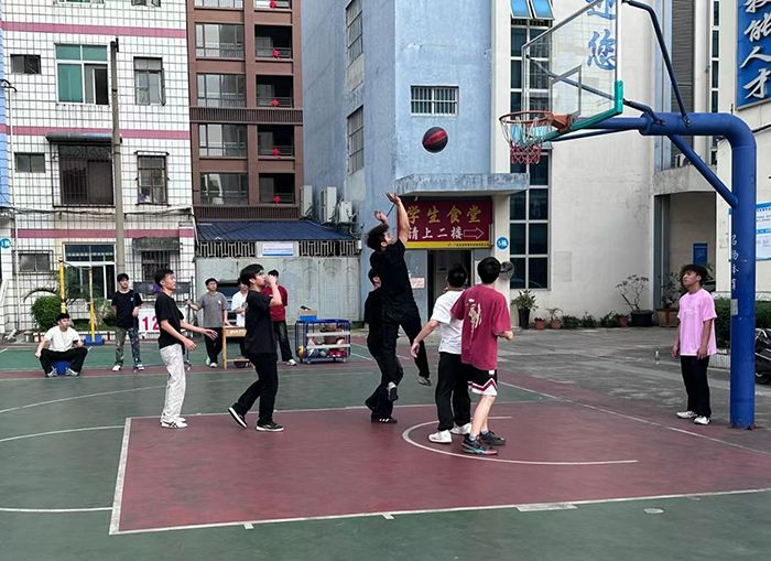03缩小.jpg