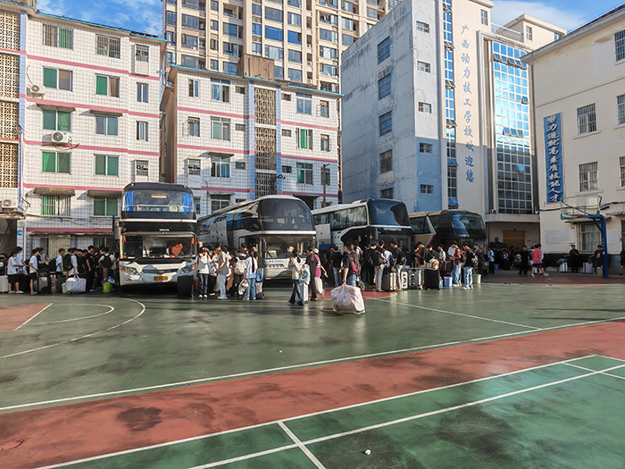 02缩小 02缩小