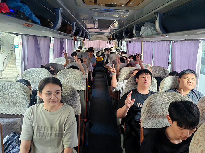 03缩小 03缩小